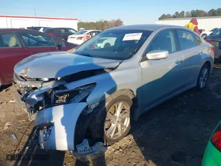 2013 Nissan Altima 2.5 SL with VIN 1N4AL3AP2DC239780, listed as a IAAI auction lot 41314693 with 109,838 mi miles. Bid and sale history available at carsss.com. Image 17.