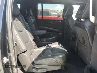 2018 Cadillac Escalade ESV Platinum z VIN 1GYS4KKJXJR360303, wystawiony jako Copart lot #54401285 z przebiegiem 94 802 mil mil oraz Szkody całkowita. Historia ofert i sprzedaży dostępna na DreamBid. Obrazek 11.