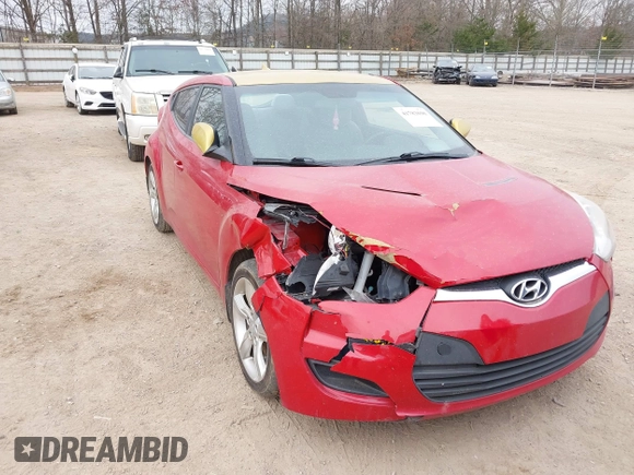 2012 Hyundai Veloster w/Black Int z VIN KMHTC6AD3CU049355, wystawiony jako IAAI lot #41783698 z przebiegiem 121 522 mil mil oraz . Historia ofert i sprzedaży dostępna na DreamBid. Obrazek 6.