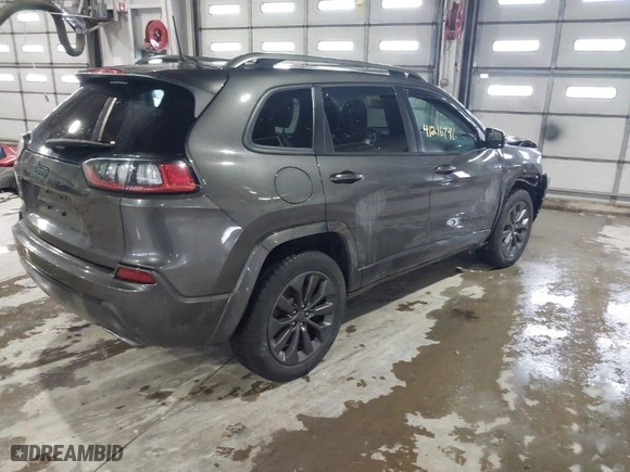 2019 Jeep Cherokee Limited with VIN 1C4PJMDX1KD390547, listed as a IAAI auction lot 41216746 with 109,398 mi miles. Bid and sale history available at carsss.com. Image 4.