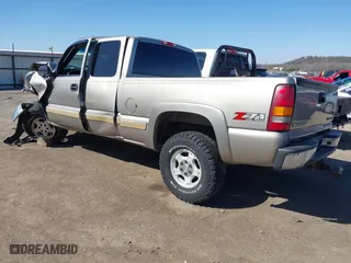 2002 Chevrolet Silverado 1500 LS with VIN 2GCEK19T021393461, listed as a IAAI auction lot 41747836 with 156,704 mi miles. Bid and sale history available at carsss.com. Image 3.
