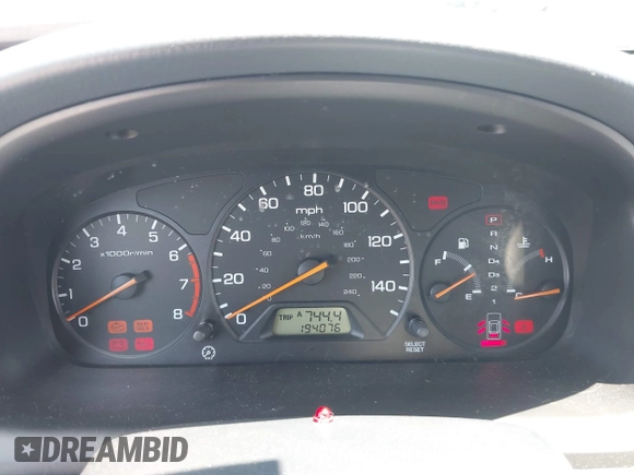 1999 Honda Accord LX with VIN JHMCG665XXC033464, listed as a IAAI auction lot 42687150 with 194,076 mi miles and . Bid and sale history available at DreamBid. Image 7.