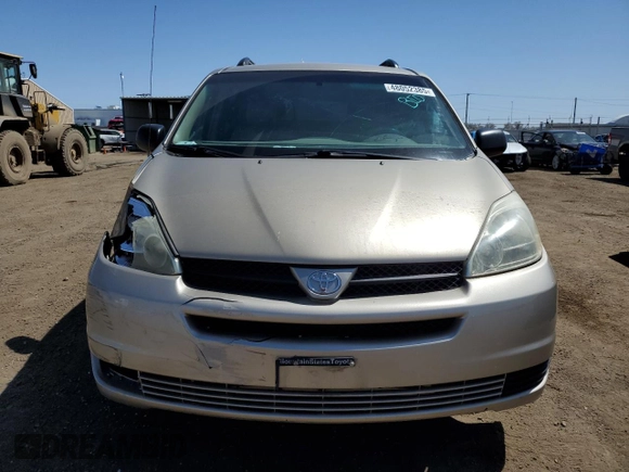 2005 Toyota Sienna LE with VIN 5TDBA23C65S037579, listed as a Copart auction lot 48052385 with 106,570 mi miles and Salvage Title. Bid and sale history available at carsss.com. Image 5.
