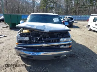 2001 Chevrolet Silverado 1500 LT with VIN 1GCEC19T01Z152616, listed as a IAAI auction lot 41454877 with 208,347 mi miles. Bid and sale history available at carsss.com. Image 12.