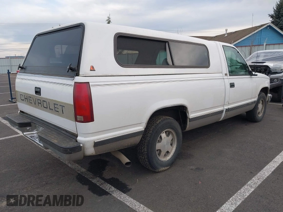 1996 Chevrolet Silverado 1500 with VIN 1GCEC14R0TE225263, listed as a IAAI auction lot 41412741 with 384,133 mi miles and . Bid and sale history available at DreamBid. Image 4.