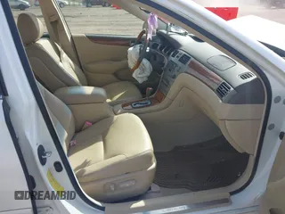 2006 Lexus ES 350 with VIN JTHBA30G865156205, listed as a IAAI auction lot 42060550 with 173,542 mi miles and . Bid and sale history available at DreamBid. Image 5.