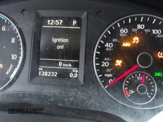 2013 Volkswagen Jetta Sedan Hybrid SE with VIN 3VW637AJ0DM228954, listed as a IAAI auction lot 41918495 with 138,232 mi miles. Bid and sale history available at carsss.com. Image 7.