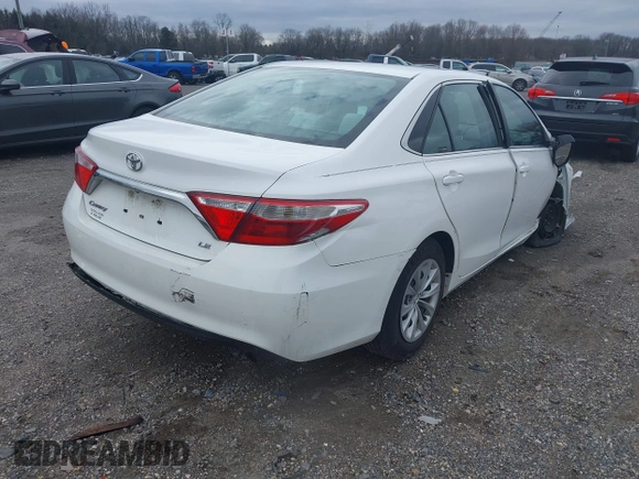 2015 Toyota Camry XLE with VIN 4T4BF1FK0FR479688, listed as a IAAI auction lot 41717801 with 131,365 mi miles. Bid and sale history available at carsss.com. Image 4.
