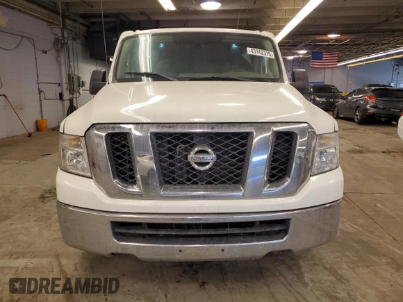 2013 Nissan NV S with VIN 1N6BF0KM2DN109430, listed as a Copart auction lot 43142315 with 148,998 mi miles and Salvage Title. Bid and sale history available at carsss.com. Image 5.