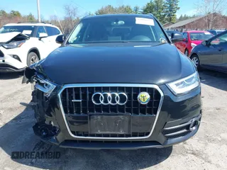 2015 Audi Q3 Premium Plus z VIN WA1EFCFS8FR008411, wystawiony jako IAAI lot #42000959 z przebiegiem 54 840 mil mil oraz . Historia ofert i sprzedaży dostępna na DreamBid. Obrazek 12.
