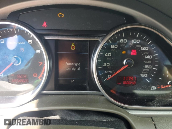 2010 Audi Q7 Premium Plus z VIN WA1LYAFE5AD008016, wystawiony jako Copart lot #50888925 z przebiegiem 160 042 mil mil oraz Szkoda całkowita • Salvage title. Historia ofert i sprzedaży dostępna na DreamBid. Obrazek 9.