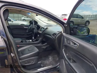 2020 Ford Edge Titanium z VIN 2FMPK4K90LBA55977, wystawiony jako IAAI lot #42257174 z przebiegiem 121 079 mil mil oraz . Historia ofert i sprzedaży dostępna na DreamBid. Obrazek 5.