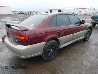 2001 Subaru Legacy Outback Limited z VIN 4S3BE686417202967, wystawiony jako IAAI lot #42130103 z przebiegiem 118 321 mil mil oraz . Historia ofert i sprzedaży dostępna na DreamBid. Obrazek 4.