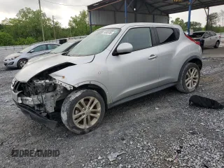 2013 Nissan Juke SV z VIN JN8AF5MR6DT204903, wystawiony jako Copart lot #54585765 z przebiegiem 145 140 mil mil oraz Szkoda całkowita • Salvage title. Historia ofert i sprzedaży dostępna na DreamBid. Obrazek 1.