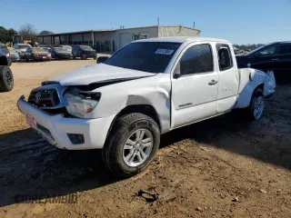 2012 Toyota Tacoma with VIN 5TFTX4CN3CX012033, listed as a Copart auction lot 88747905 with 161,094 mi miles and Salvage Title. Bid and sale history available at DreamBid. Image 1.