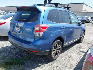 2018 Subaru Forester Touring with VIN JF2SJGWC8JH414373, listed as a IAAI auction lot 41718823 with 22,552 mi miles. Bid and sale history available at carsss.com. Image 4.