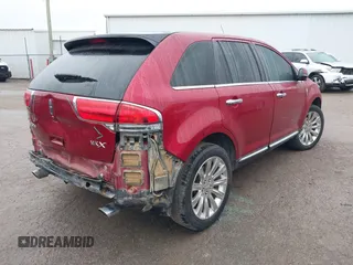 2014 Lincoln MKX with VIN 2LMDJ6JK3EBL09582, listed as a IAAI auction lot 41520611 with 157,022 mi miles. Bid and sale history available at carsss.com. Image 4.