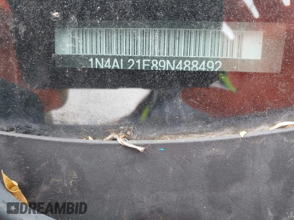 2009 Nissan Altima S z VIN 1N4AL21E89N488492, wystawiony jako IAAI lot #42438383 z przebiegiem 152 533 mil mil oraz . Historia ofert i sprzedaży dostępna na DreamBid. Obrazek 9.
