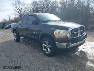 2006 Dodge Ram 1500 SLT with VIN 1D7HU18N36J121188, listed as a IAAI auction lot 41526393 with 178,927 mi miles. Bid and sale history available at carsss.com. Image 1.
