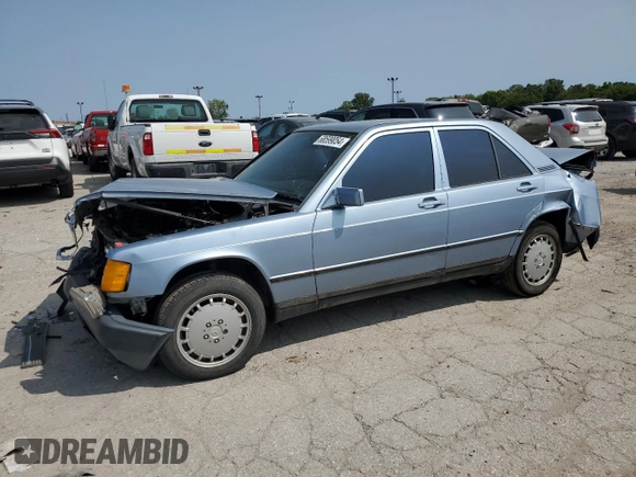 1986 Mercedes-Benz 190 E z VIN WDBDA24D4GF155793, wystawiony jako Copart lot #68599054 z przebiegiem 193 233 mil mil oraz Tytuł czysty. Historia ofert i sprzedaży dostępna na DreamBid. Obrazek 1.