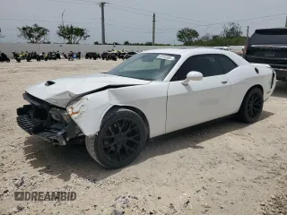 2019 Dodge Challenger R/T z VIN 2C3CDZBT3KH512285, wystawiony jako Copart lot #58744505 z przebiegiem 58 880 mil mil oraz Szkoda całkowita • Salvage title. Historia ofert i sprzedaży dostępna na DreamBid. Obrazek 1.
