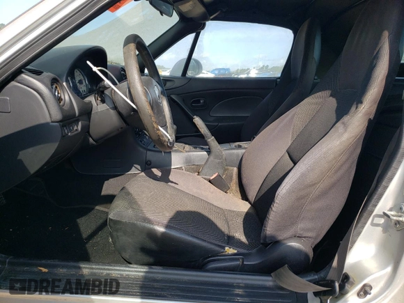 2001 Mazda MX-5 Miata with VIN JM1NB353510205710, listed as a Copart auction lot 59623015 with Not provided miles and Clean title. Bid and sale history available at DreamBid. Image 7.