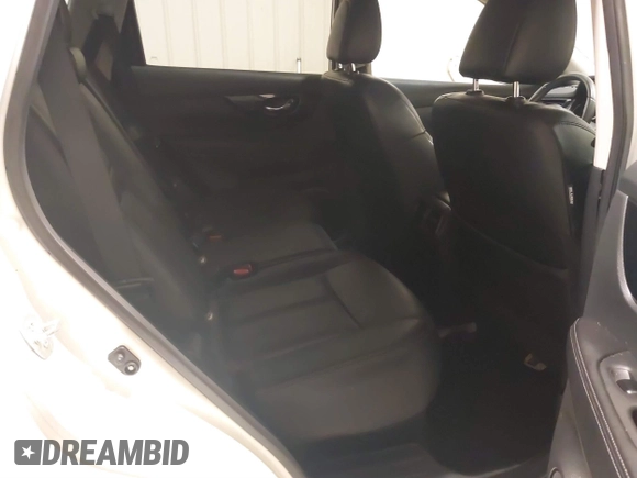 2019 Nissan Rogue SV with VIN 5N1AT2MV7KC747105, listed as a IAAI auction lot 41445027 with 40,958 mi miles. Bid and sale history available at carsss.com. Image 8.