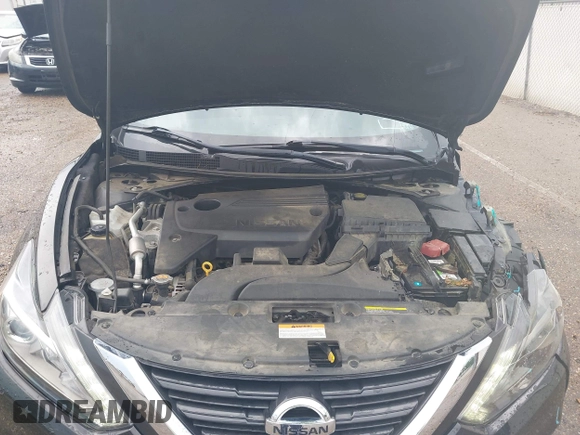 2017 Nissan Altima SR z VIN 1N4AL3AP4HC489298, wystawiony jako IAAI lot #42140956 z przebiegiem 96 126 mil mil oraz . Historia ofert i sprzedaży dostępna na DreamBid. Obrazek 10.