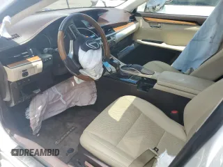 2018 Lexus ES 300h with VIN JTHBW1GG4J2192821, listed as a Copart auction lot 60351495 with 95,460 mi miles and Salvage title. Bid and sale history available at DreamBid. Image 7.