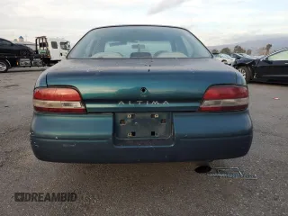 1997 Nissan Altima XE with VIN 1N4BU31D5VC188347, listed as a Copart auction lot 87655745 with 261,452 mi miles and Salvage Title. Bid and sale history available at carsss.com. Image 6.
