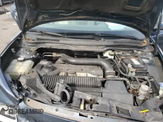 2011 Volvo V50 с VIN YV1672MW6B2607845, выставлен на аукционе Copart как лот 73304014 с пробегом Не указан миль и Списание • Salvage title. История ставок и продаж доступна на DreamBid. Изображение 12.