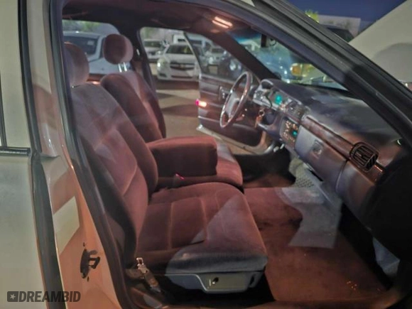 1997 Cadillac DeVille with VIN 1G6KD54Y8VU256755, listed as a Copart auction lot 77669854 with 153,808 mi miles and Clean Title. Bid and sale history available at carsss.com. Image 5.