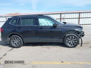2019 Volkswagen Tiguan SE with VIN 3VV2B7AX6KM066013, listed as a IAAI auction lot 41854035 with 72,322 mi miles and . Bid and sale history available at DreamBid. Image 13.