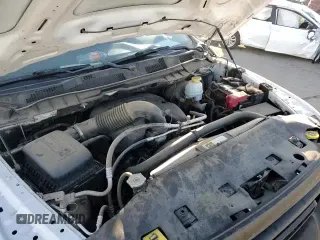 2019 Ram 1500 Warlock z VIN 1C6RR6LT9KS694935, wystawiony jako Copart lot #42443825 z przebiegiem 137 922 mil mil oraz Nie do naprawy • Non repairable. Historia ofert i sprzedaży dostępna na DreamBid. Obrazek 13.