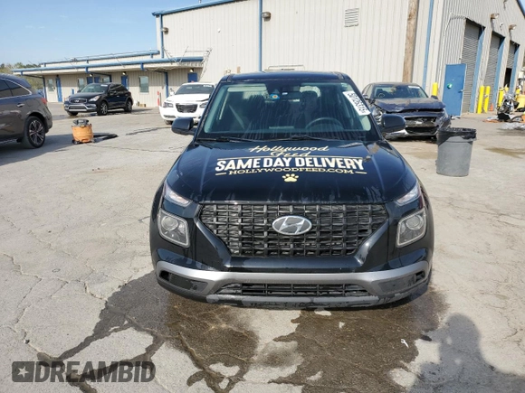 2020 Hyundai Venue SE with VIN KMHRB8A39LU038019, listed as a Copart auction lot 50126315 with 244,315 mi miles and Clean Title. Bid and sale history available at DreamBid. Image 5.