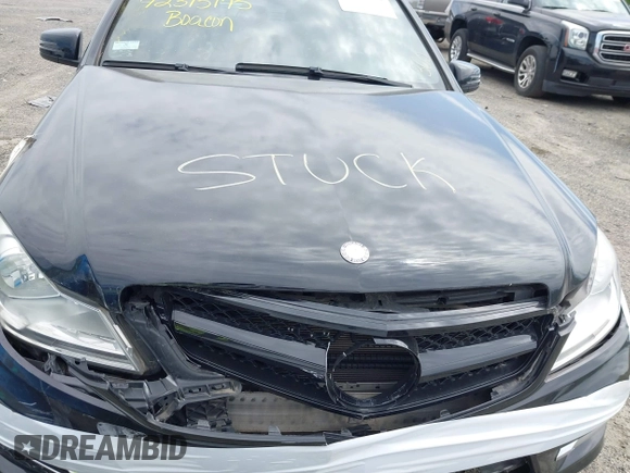 2012 Mercedes-Benz C 250 Sport z VIN WDDGF4HB6CA605476, wystawiony jako IAAI lot #42315175 z przebiegiem 216 209 mil mil oraz . Historia ofert i sprzedaży dostępna na DreamBid. Obrazek 10.