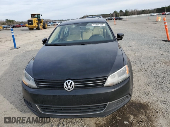 2014 Volkswagen Jetta Sedan SE w/Connectivity with VIN 3VWD07AJXEM209099, listed as a Copart auction lot 45860565 with 111,046 mi miles and Salvage Title. Bid and sale history available at carsss.com. Image 5.