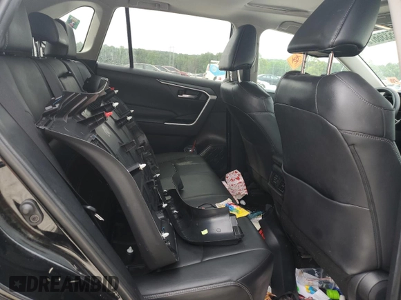 2021 Toyota RAV4 XLE Premium with VIN 2T3C1RFV9MW162776, listed as a Copart auction lot 55336675 with 79,060 mi miles and Salvage title. Bid and sale history available at DreamBid. Image 11.