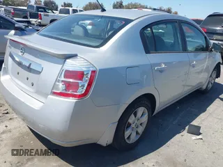 2012 Nissan Sentra SR with VIN 3N1AB6APXCL637792, listed as a IAAI auction lot 42214068 with 200,623 mi miles and . Bid and sale history available at DreamBid. Image 4.
