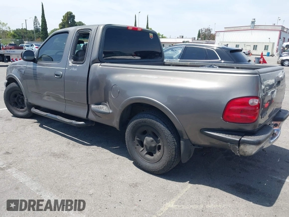2002 Ford F-150 XL with VIN 1FTRX07L72KB42260, listed as a IAAI auction lot 42288657 with Not provided miles and . Bid and sale history available at DreamBid. Image 3.