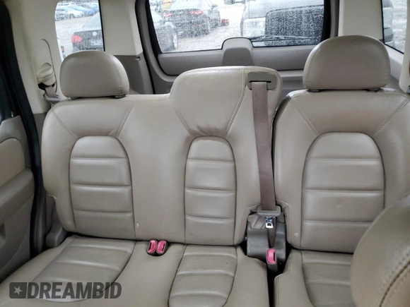 2005 Ford Explorer XLT with VIN 1FMZU63K35UA11887, listed as a Copart auction lot 45007395 with 275,405 mi miles and Salvage title. Bid and sale history available at DreamBid. Image 10.