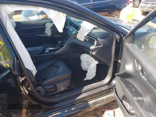 2018 Toyota Camry LE z VIN 4T1B11HKXJU652275, wystawiony jako IAAI lot #42245625 z przebiegiem 49 596 mil mil oraz . Historia ofert i sprzedaży dostępna na DreamBid. Obrazek 5.