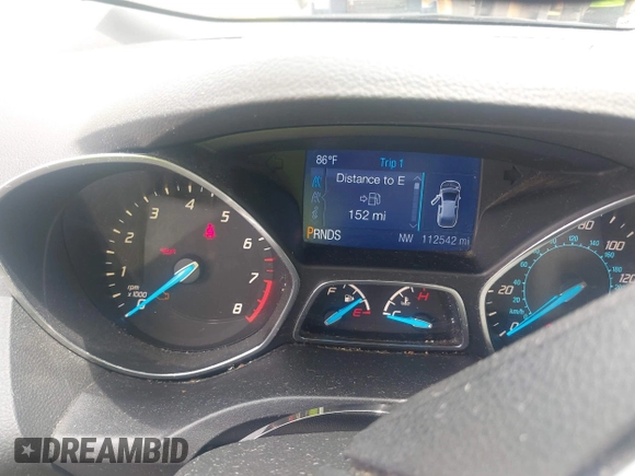 2013 Ford Escape SE z VIN 1FMCU9GX0DUC58800, wystawiony jako IAAI lot #42779098 z przebiegiem 112 542 mil mil oraz . Historia ofert i sprzedaży dostępna na DreamBid. Obrazek 7.