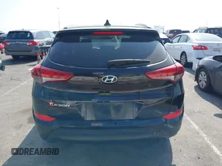 2018 Hyundai Tucson SEL with VIN KM8J33A43JU689679, listed as a IAAI auction lot 42093598 with 91,833 mi miles. Bid and sale history available at carsss.com. Image 16.