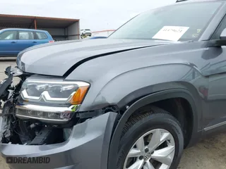 2018 Volkswagen Atlas 3.6L V6 SEL with VIN 1V2MR2CA7JC543769, listed as a IAAI auction lot 41479621 with 122,699 mi miles. Bid and sale history available at carsss.com. Image 21.