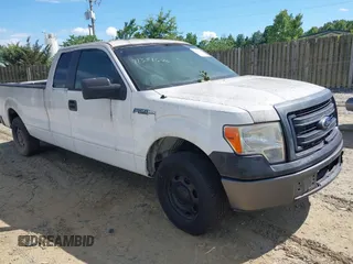 2013 Ford F-150 XL с VIN 1FTFX1CFXDKE21083, выставлен на аукционе IAAI как лот 42548084 с пробегом Не указан миль и . История ставок и продаж доступна на DreamBid. Изображение 1.