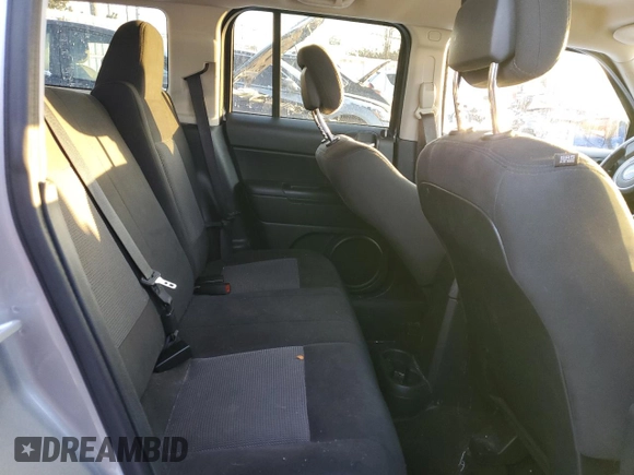 2015 Jeep Patriot Latitude with VIN 1C4NJPFB6FD377681, listed as a Copart auction lot 87102424 with Not Provided miles and Salvage Title. Bid and sale history available at DreamBid. Image 11.
