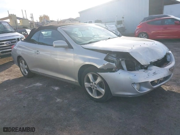 2006 Toyota Camry Solara SE V6 with VIN 4T1FA38P66U070917, listed as a IAAI auction lot 40791770 with 145,010 mi miles. Bid and sale history available at carsss.com. Image 1.