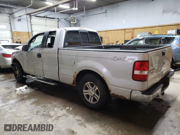 2006 Ford F-150 XLT with VIN 1FTPX14526NB12526, listed as a Copart auction lot 44131785 with 0 mi miles and Clean Title. Bid and sale history available at carsss.com. Image 2.