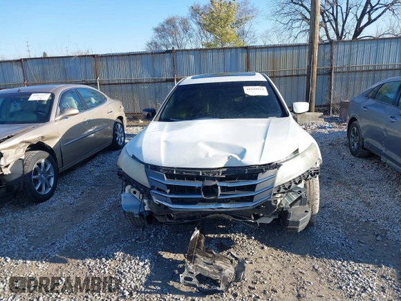 2010 Honda Accord Crosstour EX-L with VIN 5J6TF2H55AL002215, listed as a IAAI auction lot 41849914 with 131,289 mi miles. Bid and sale history available at carsss.com. Image 6.